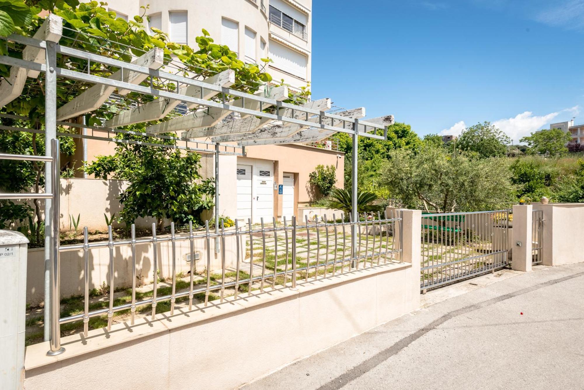 Apartments Mariot Split Exteriör bild